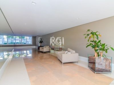 Apartamento à venda com 158m², 4 quartos, 4 suítes, 2 vagas no bairro Menino Deus em Porto Alegre - Foto 11