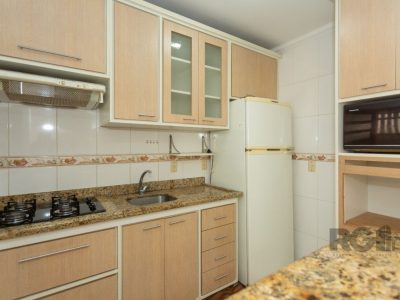 Apartamento à venda com 55m², 2 quartos, 1 vaga no bairro Partenon em Porto Alegre - Foto 9