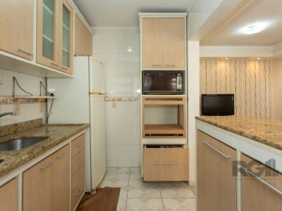 Apartamento à venda com 55m², 2 quartos, 1 vaga no bairro Partenon em Porto Alegre - Foto 10