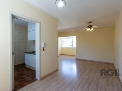 Apartamento à venda com 86m², 2 quartos, 1 vaga no bairro Menino Deus em Porto Alegre - Foto 9