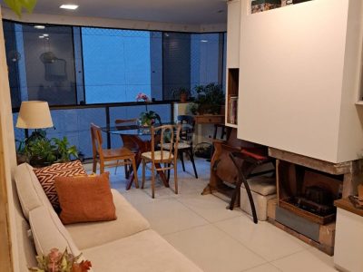 Apartamento à venda com 105m², 3 quartos, 1 suíte, 1 vaga no bairro Menino Deus em Porto Alegre - Foto 5