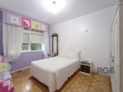 Casa à venda com 200m², 4 quartos, 1 suíte, 1 vaga no bairro Cristal em Porto Alegre - Foto 43