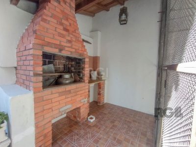 Casa à venda com 200m², 4 quartos, 1 suíte, 1 vaga no bairro Cristal em Porto Alegre - Foto 44