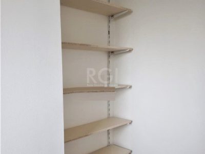 Apartamento à venda com 73m², 2 quartos no bairro Centro em Porto Alegre - Foto 4