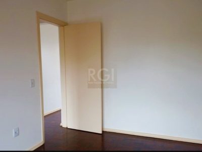 Apartamento à venda com 73m², 2 quartos no bairro Centro em Porto Alegre - Foto 3