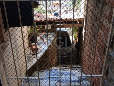 Casa à venda com 200m², 3 quartos, 1 vaga no bairro Ipanema em Porto Alegre - Foto 25