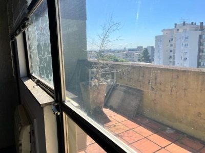 Conjunto/Sala à venda com 98m² no bairro Floresta em Porto Alegre - Foto 7