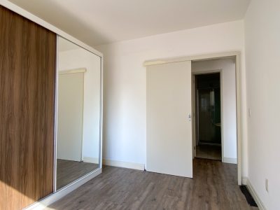 Apartamento à venda com 44m², 1 quarto, 1 vaga no bairro Centro Histórico em Porto Alegre - Foto 10