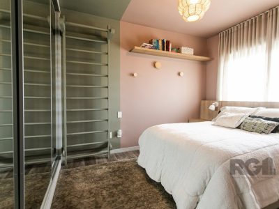 Apartamento à venda com 75m², 2 quartos, 1 suíte, 2 vagas no bairro Petrópolis em Porto Alegre - Foto 9