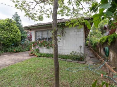 Casa à venda com 200m², 4 quartos, 1 suíte, 5 vagas no bairro Tristeza em Porto Alegre - Foto 7