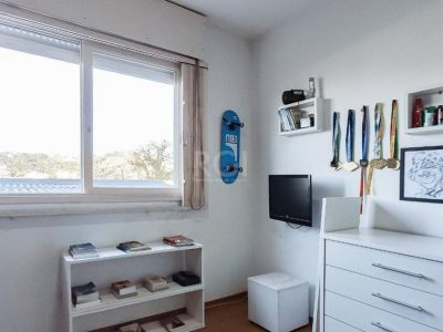 Apartamento à venda com 79m², 3 quartos, 1 vaga no bairro Medianeira em Porto Alegre - Foto 6