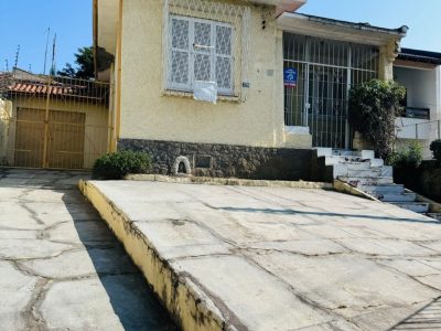 Casa à venda com 100m², 2 quartos, 2 vagas no bairro Glória em Porto Alegre - Foto 2