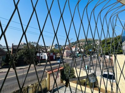 Casa à venda com 100m², 2 quartos, 2 vagas no bairro Glória em Porto Alegre - Foto 17