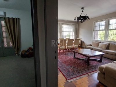 Apartamento à venda com 240m², 3 quartos, 1 suíte no bairro Santana em Porto Alegre - Foto 16