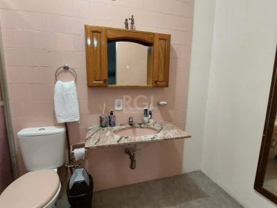 Apartamento à venda com 240m², 3 quartos, 1 suíte no bairro Santana em Porto Alegre - Foto 14