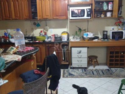 Casa Condominio à venda com 250m², 4 quartos, 4 suítes, 2 vagas no bairro Santo Antônio em Porto Alegre - Foto 16