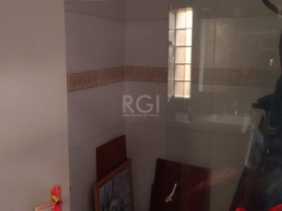 Casa Condominio à venda com 250m², 4 quartos, 4 suítes, 2 vagas no bairro Santo Antônio em Porto Alegre - Foto 23