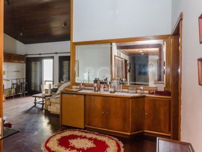 Casa à venda com 530m², 5 quartos, 1 suíte, 6 vagas no bairro Jardim Lindóia em Porto Alegre - Foto 15