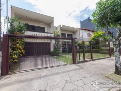 Casa à venda com 530m², 5 quartos, 1 suíte, 6 vagas no bairro Jardim Lindóia em Porto Alegre - Foto 28