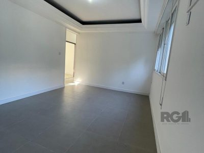 Apartamento à venda com 100m², 2 quartos no bairro Moinhos de Vento em Porto Alegre - Foto 2