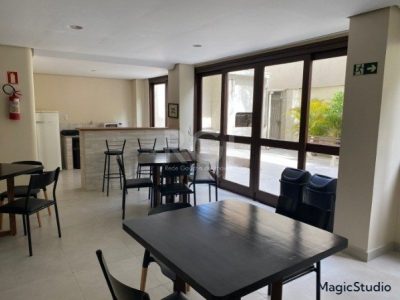 Apartamento à venda com 110m², 3 quartos, 1 suíte, 1 vaga no bairro Auxiliadora em Porto Alegre - Foto 14