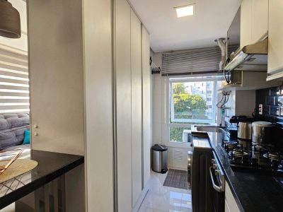 Apartamento à venda com 63m², 2 quartos, 1 suíte, 2 vagas no bairro Santana em Porto Alegre - Foto 13