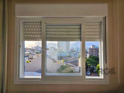 Apartamento à venda com 63m², 2 quartos, 1 suíte, 2 vagas no bairro Santana em Porto Alegre - Foto 26