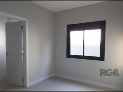 Casa à venda com 78m², 3 quartos, 1 suíte, 2 vagas no bairro Jardim Beira Mar em Capão da Canoa - Foto 2