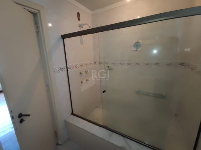 Apartamento à venda com 136m², 3 quartos no bairro Centro Histórico em Porto Alegre - Foto 13