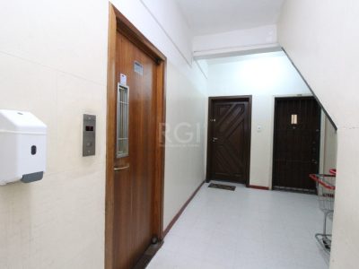 Apartamento à venda com 73m², 2 quartos no bairro Farroupilha em Porto Alegre - Foto 19