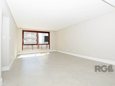 Apartamento à venda com 104m², 3 quartos, 1 suíte, 1 vaga no bairro Independência em Porto Alegre - Foto 6