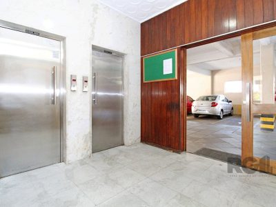 Apartamento à venda com 104m², 3 quartos, 1 suíte, 1 vaga no bairro Independência em Porto Alegre - Foto 21