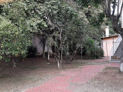 Casa à venda com 200m², 6 quartos, 6 vagas no bairro Medianeira em Porto Alegre - Foto 5