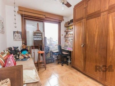 Apartamento à venda com 121m², 3 quartos, 1 suíte, 1 vaga no bairro Santana em Porto Alegre - Foto 8