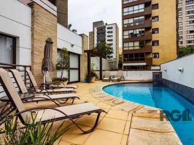 Apartamento à venda com 147m², 2 quartos, 2 suítes, 2 vagas no bairro Auxiliadora em Porto Alegre - Foto 10