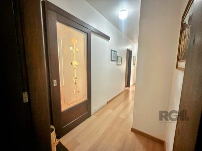 Apartamento à venda com 131m², 3 quartos, 1 suíte, 1 vaga no bairro Petrópolis em Porto Alegre - Foto 25