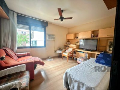 Apartamento à venda com 131m², 3 quartos, 1 suíte, 1 vaga no bairro Petrópolis em Porto Alegre - Foto 26