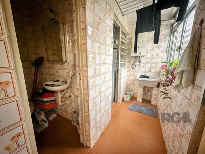 Apartamento à venda com 131m², 3 quartos, 1 suíte, 1 vaga no bairro Petrópolis em Porto Alegre - Foto 46