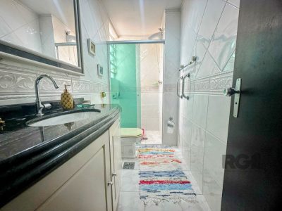 Apartamento à venda com 131m², 3 quartos, 1 suíte, 1 vaga no bairro Petrópolis em Porto Alegre - Foto 33