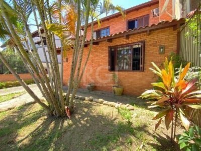 Casa à venda com 186m², 3 quartos, 1 suíte, 4 vagas no bairro Ipanema em Porto Alegre - Foto 5