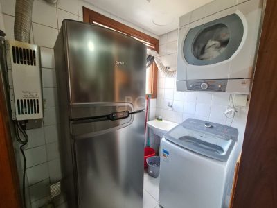 Apartamento à venda com 98m², 3 quartos, 1 suíte, 1 vaga no bairro Menino Deus em Porto Alegre - Foto 15