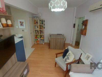 Apartamento à venda com 51m², 2 quartos no bairro Rio Branco em Porto Alegre - Foto 8