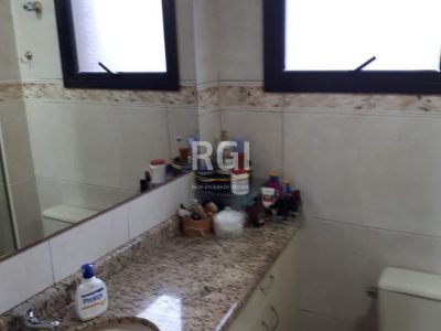 Apartamento à venda com 117m², 3 quartos, 1 suíte, 3 vagas no bairro Jardim Botânico em Porto Alegre - Foto 14