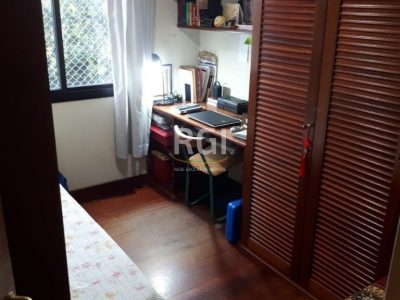 Apartamento à venda com 117m², 3 quartos, 1 suíte, 3 vagas no bairro Jardim Botânico em Porto Alegre - Foto 9