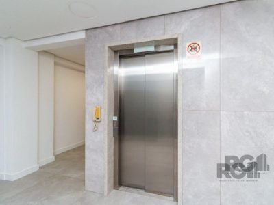 Apartamento à venda com 67m², 2 quartos, 1 suíte, 1 vaga no bairro Passo d'Areia em Porto Alegre - Foto 27