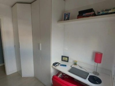 Apartamento à venda com 72m², 3 quartos, 1 suíte, 1 vaga no bairro São João em Porto Alegre - Foto 16