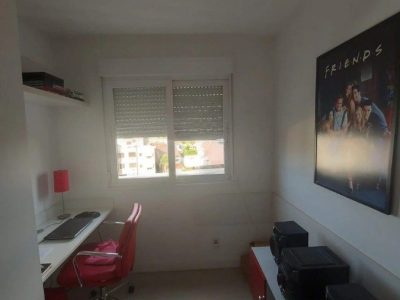 Apartamento à venda com 72m², 3 quartos, 1 suíte, 1 vaga no bairro São João em Porto Alegre - Foto 17