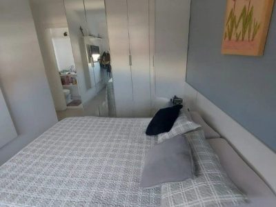 Apartamento à venda com 72m², 3 quartos, 1 suíte, 1 vaga no bairro São João em Porto Alegre - Foto 18