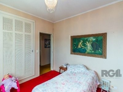 Apartamento à venda com 107m², 3 quartos, 1 suíte, 1 vaga no bairro Moinhos de Vento em Porto Alegre - Foto 18