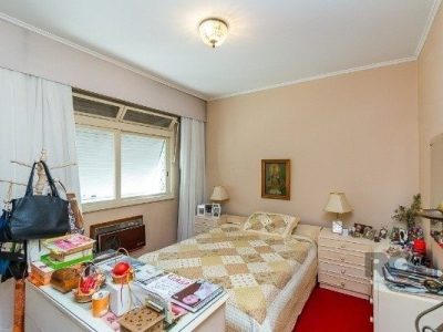 Apartamento à venda com 107m², 3 quartos, 1 suíte, 1 vaga no bairro Moinhos de Vento em Porto Alegre - Foto 21